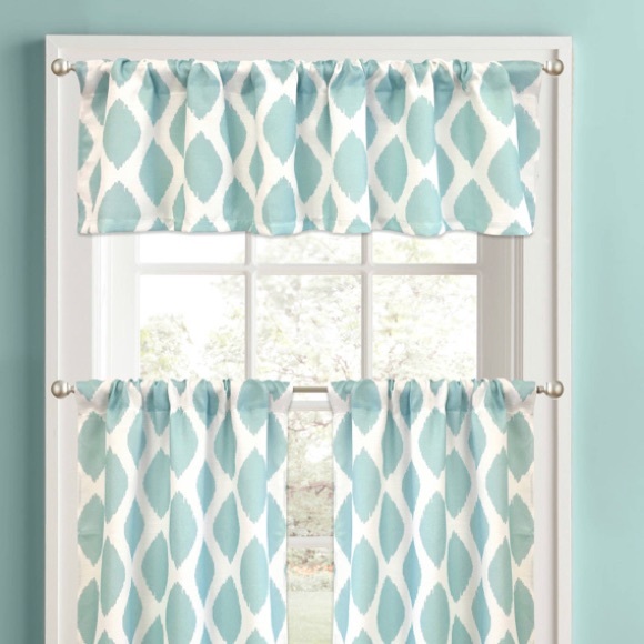 Better Homes And Gardens Other - NEW Better Homes & Gardens Aqua Valance